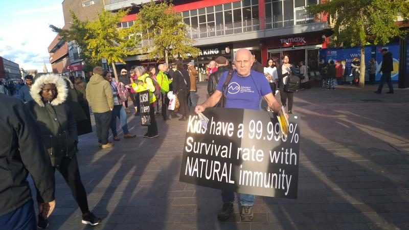 anti-vaccination_protest_near_leicester_clock_tower2c_october_2021-7886440