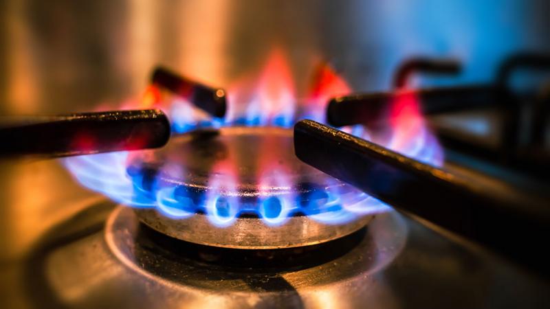 Científicos: las cocinas de gas causan más daños ambientales que medio millón de coches