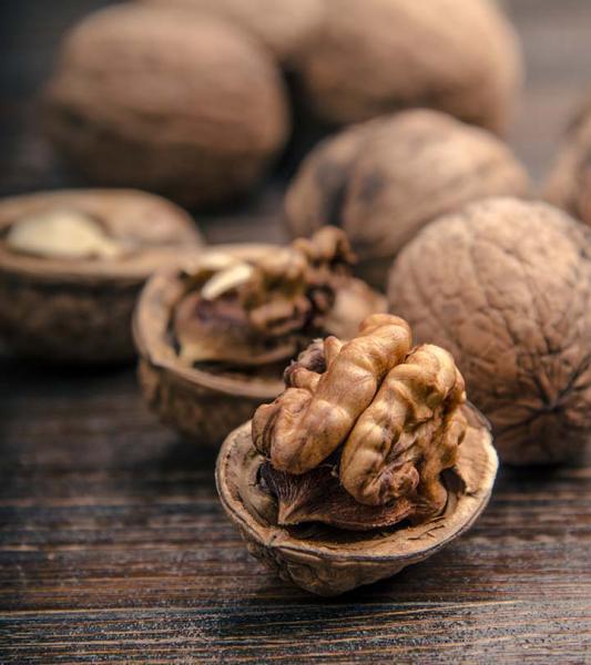 Del alivio del estrés al alivio del dolor: los beneficios de las nueces