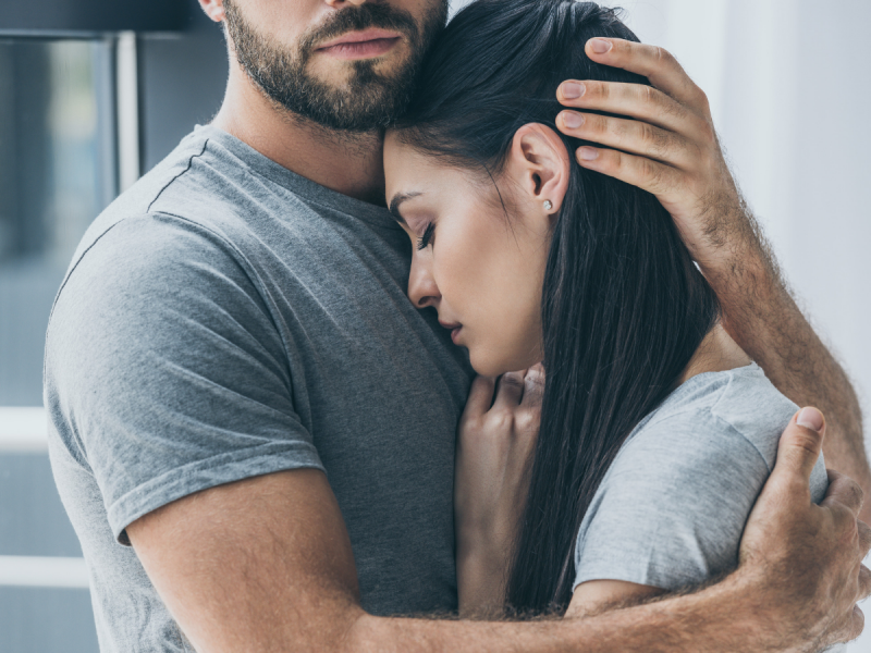 undefinedPregunta 2: ¿Se siente perdida o ansiosa cuando su marido no está cerca?