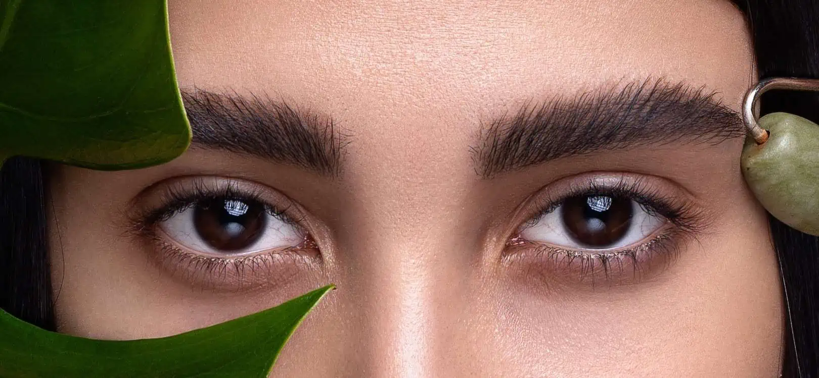 5 formas de peinar las cejas que quizá no conocías