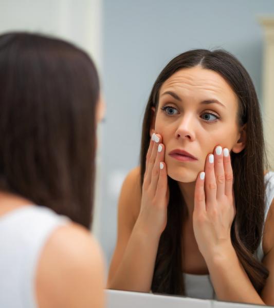 Y sin problemas: cómo tratar rápidamente la hinchazón de la cara