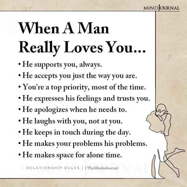 8 signos externos de que realmente le gustas a un hombre
