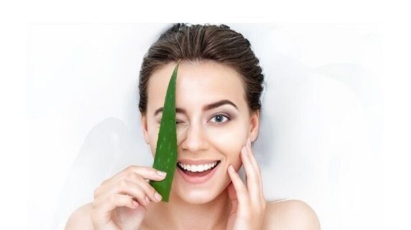 Mascarilla de aloe para la cara contra la sequedad