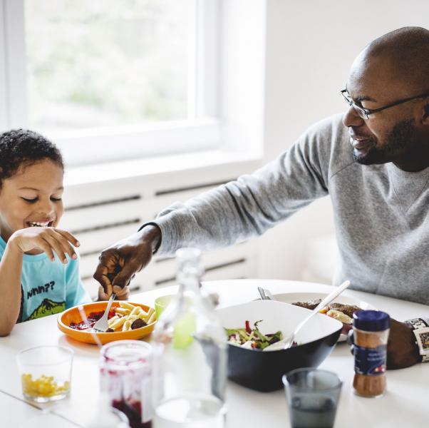 Monodietas y dietas exprés para las fiestas: ¿merece la pena perder peso rápidamente?