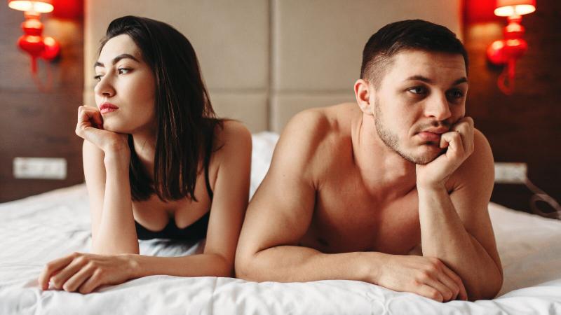 El sexo débil y fuerte: Lo que más enferma a los hombres (Curso breve para esposas cuidadoras)