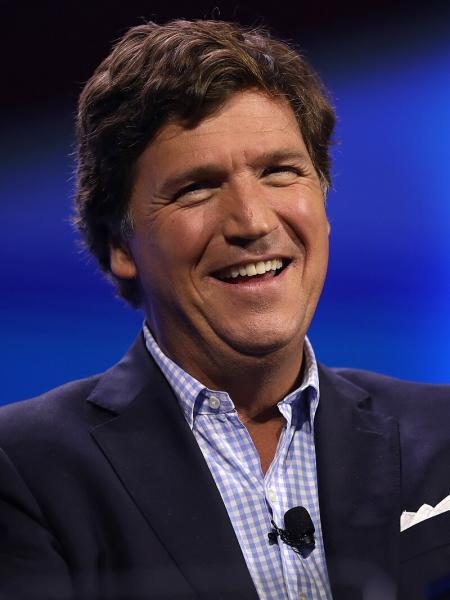 800px-tucker_carlson_285306728390129_28cropped29-8820988