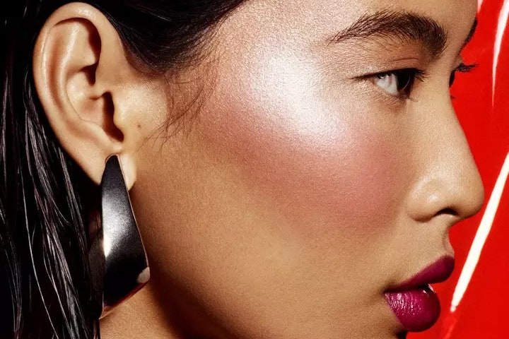 12 promessas que as marcas de produtos de beleza fazem (e não cumprem)