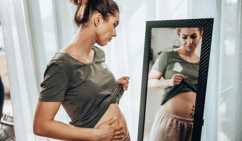 É hora de esvaziar esse balão: você pode evitar o ganho de peso e o inchaço abdominal durante a menstruação?