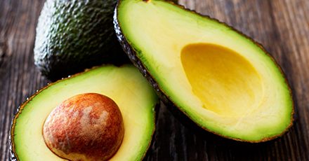 3 boas razões para incluir o abacate em sua dieta