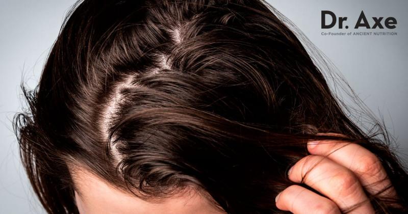 Por que você tem cabelos com raízes oleosas (e o que fazer a respeito)