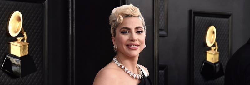 O custo da cirurgia plástica de Lady Gaga