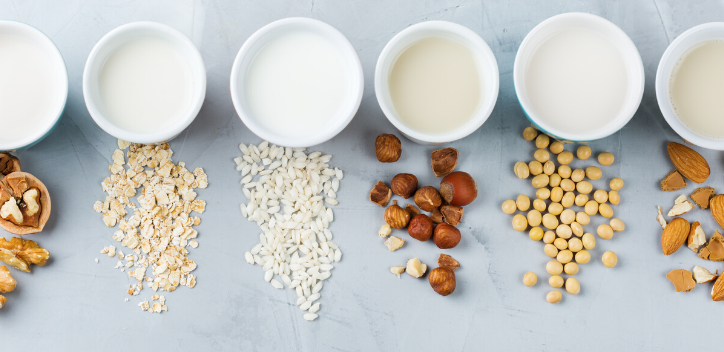 Cedro, coco e cânhamo: 3 razões para mudar para o leite vegetal