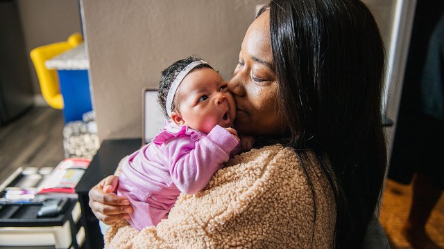 undefinedMeu coração está transbordando de amor. O vínculo que tenho com cada um dos meus filhos é único e especial. Vê-los crescer e prosperar me traz muita alegria. Em meio aos altos e baixos, às birras e aos triunfos, fico constantemente impressionada com a resiliência e a força deles.