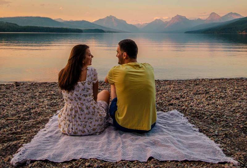 7 coisas que você deve ter em mente se for sair de férias em casal