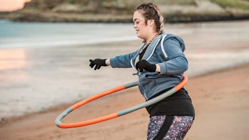 Por que o hulahoop é tão popular?