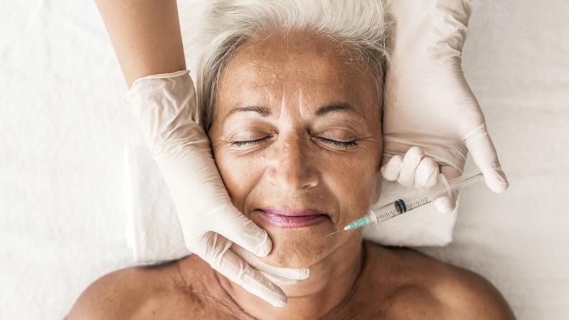 Adiar o Botox e a massagem após o coronavírus: cientistas descobriram que esses tratamentos podem causar danos